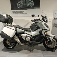 HONDA X-ADV 750 DCT Travel Abs my21