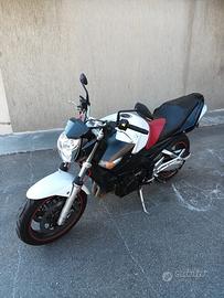 Suzuki GSR 600-2007