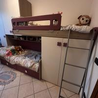 Letto a castello con armadio + 2 materassi