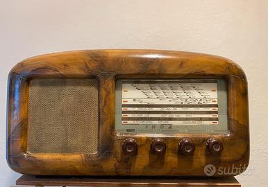 Radio d’epoca anni ‘40/‘50 IRRADIO