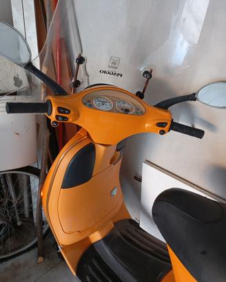vespa 50 