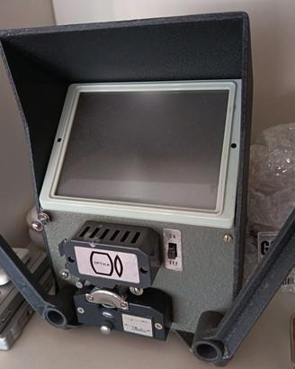 Moviola e taglierina super 8