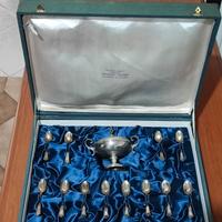 Servizio vintage in argento 800 con cofanetto