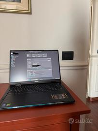 MSI Raider 18 HX AI RTX 5090 i9 intel ultra