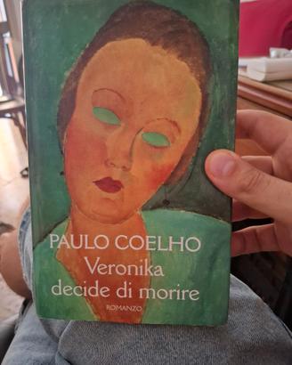 Romanzo Paulo Coelho Veronika decide di morire