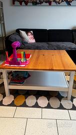 Tavolino IKEA per il soggiorno