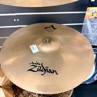 MEDIUM RIDE ZILDJIAN A CUSTOM 20"