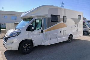 CI INTERNATIONAL RIVIERA 98 XT