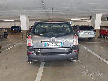 Toyota corolla verso