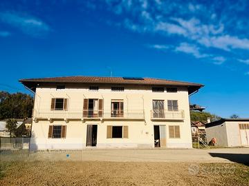 Cascina indipendente in Campagna