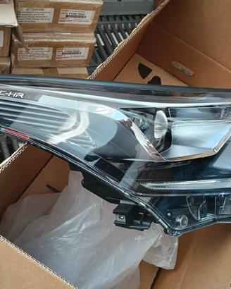 Fanali C-HR