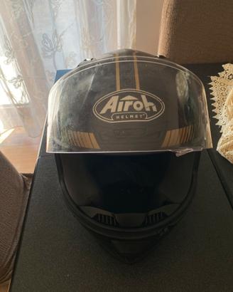 Casco Airoh Spark Thrill Gold nero/oro integrale