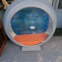 Vetrinetta a forma di orologio "cipolla"  design