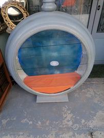 Vetrinetta a forma di orologio "cipolla"  design