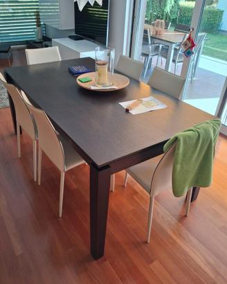 Tavolo cucina allungabile 180 x 80 fino a 330 cm
