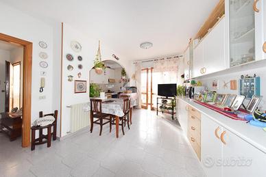 CASA SEMINDIPENDENTE A SESTU