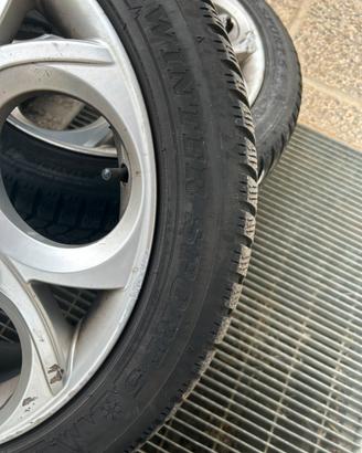 Gomme auto