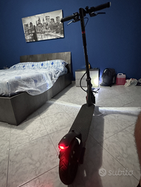 Monopattino elettrico teklio