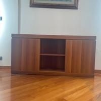 MADIA in legno massllo di Noce - Poliform