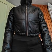 Giubbino corto in pelle imbottito