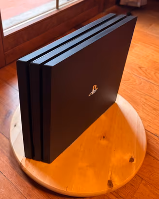 PS4 Pro 1TB + Controller + 6 Giochi PS4