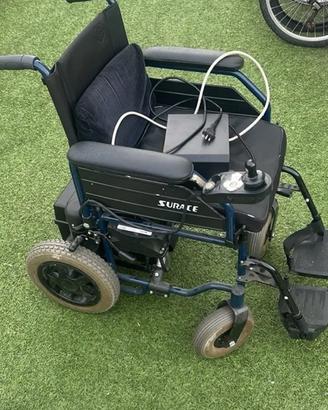 Sedia a rotelle elettrica