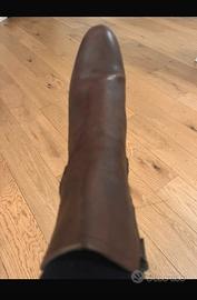 stivaletti marroni taglia 39