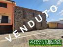 narbolia-casa-tipica-del-posto-pietra
