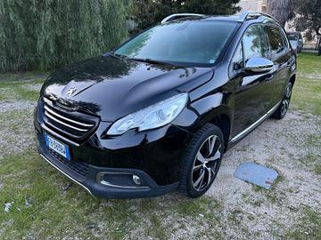 Peugeot 2008 BlueHDi 100 Allure