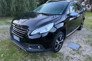 Peugeot 2008 BlueHDi 100 Allure