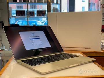 MACBOOK AIR 13(2022) M2 16GB/256GB GARANZIA Apple