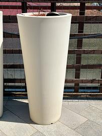 Vaso in resina h. 84 cm