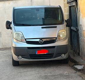 Furgone Opel Vivaro