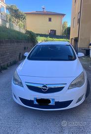 Opel astra 1700 turbo diesel 2011