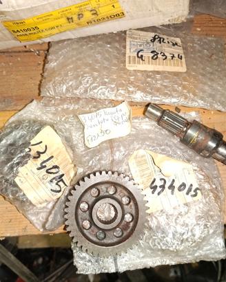 perno liberty ruota ingranaggio piaggio nos origin