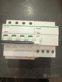 SCHNEIDER A9F79416 - Interruttore magnetotermico i
