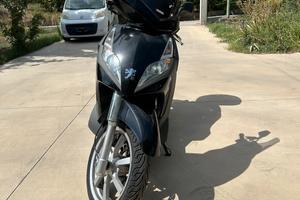 Peugeot Geopolis 250
