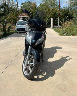 Peugeot Geopolis 250