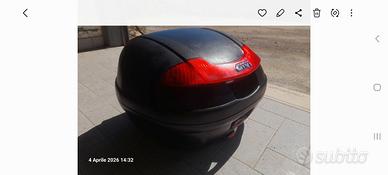 Bauletto givi circa 34 litri