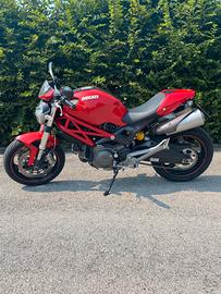 Ducati Monster 696+
