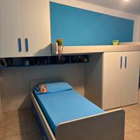 Cameretta con letto a castello