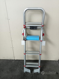 Scaletta esterna camper fiamma