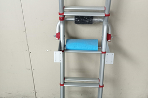 Scaletta esterna camper fiamma