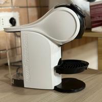 macchinetta da caffe dolce gusto De Longhi