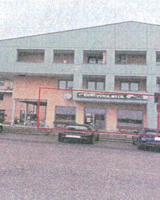 Immobile in asta di 104 m² con 4 locali a Pombia