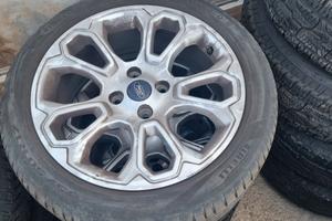 4 ruote originali Ford cerchi e gomme