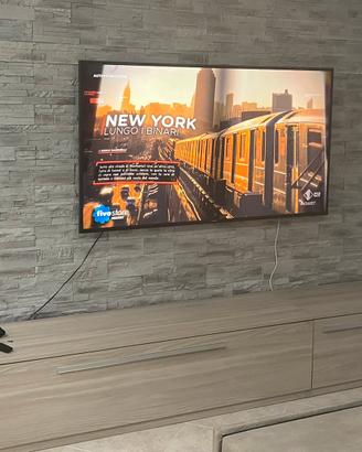 TV LED SAMSUNG 65”