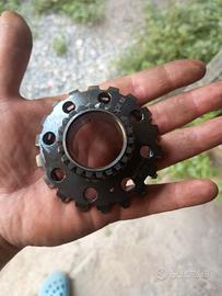 Pignone BGM per frizione vespa 8 molle, 22 denti