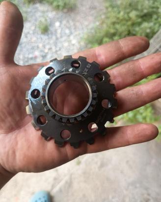Pignone BGM per frizione vespa 8 molle, 22 denti