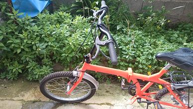 monopattino a spinta bici e skateboard